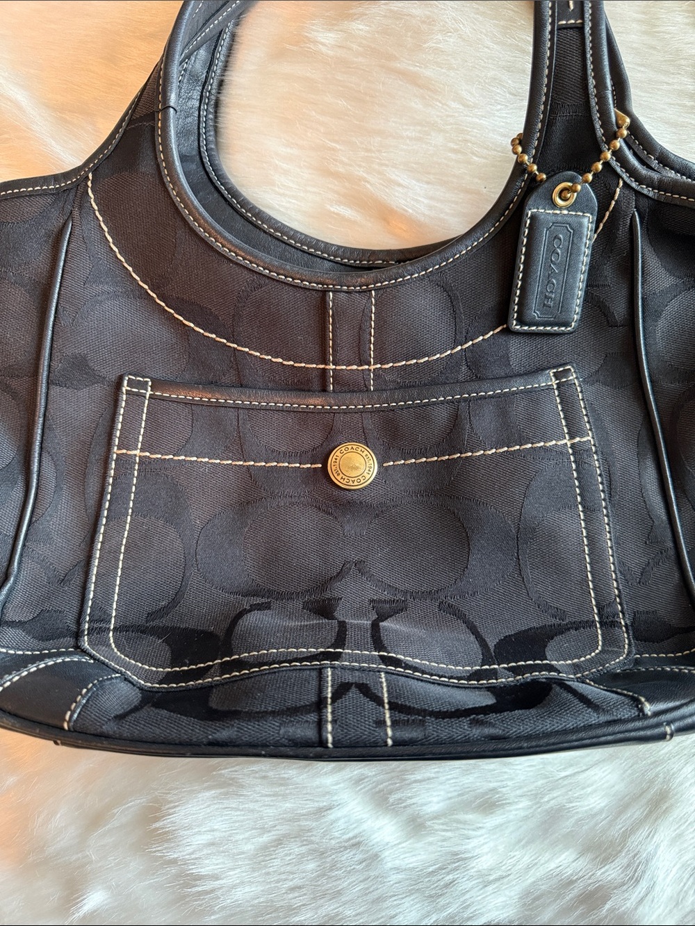 Coach ERGO Black Signature C Shoulder Bag with Cream Stitching & brass Y2K - Picture 5 of 8